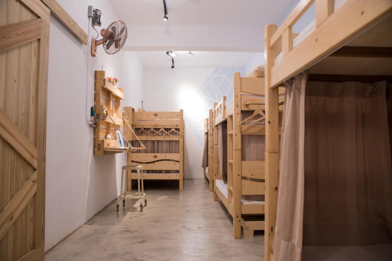 框框背包客棧 Kuang Kuang Hostel Longjing Exterior photo